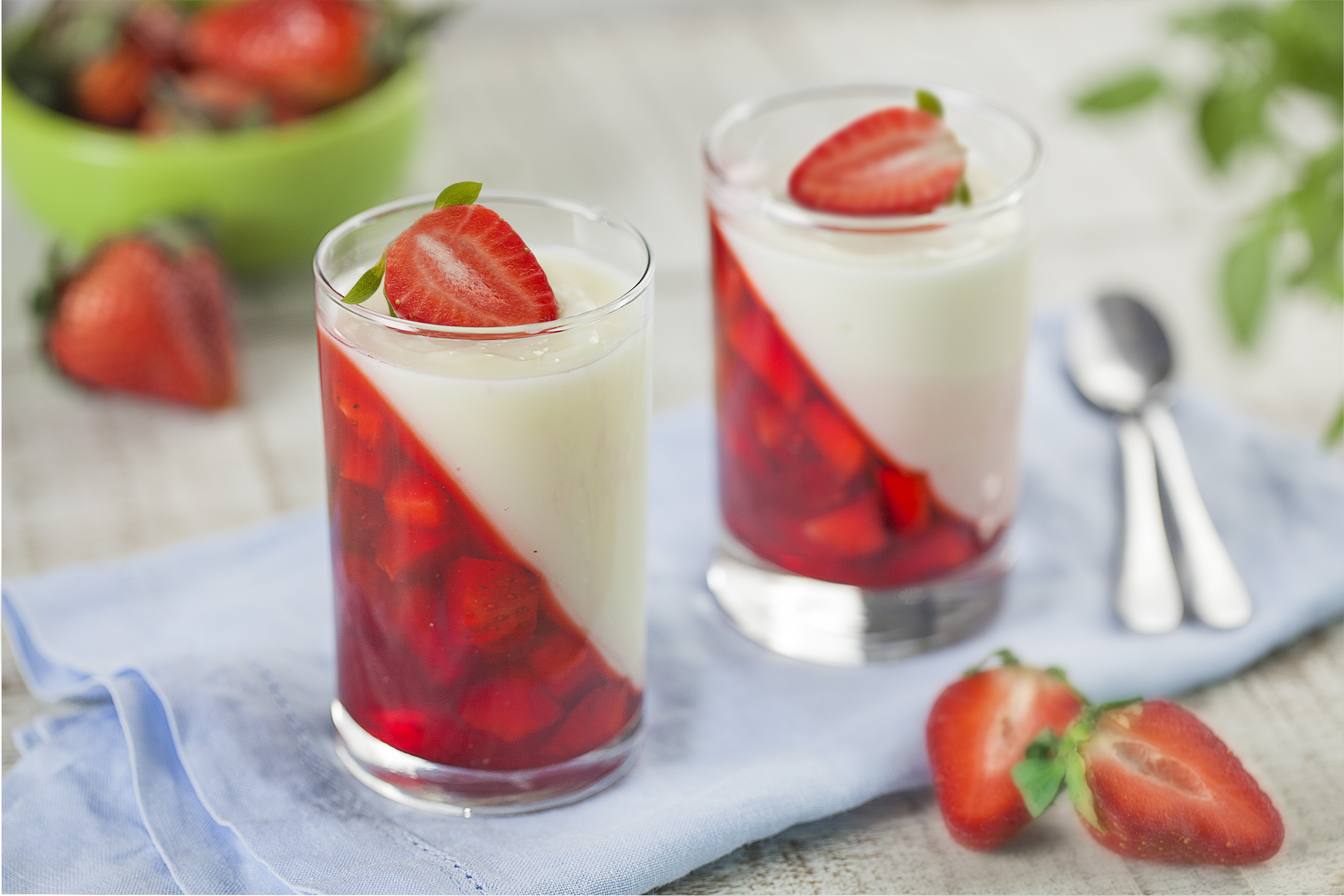 Pink Lemonade  Receitas Nestlé